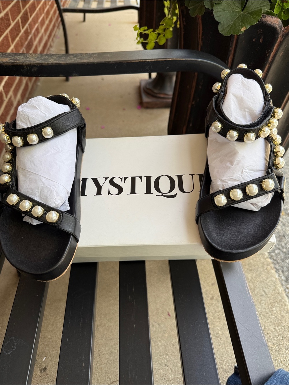 Mystique Boutique Black Sandals with Gold Pearl Studs - Picture 3 of 4
